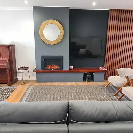 Casa Caldeiras Tatil Evi Furnas (Azores)