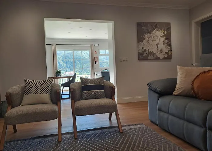 Casa Caldeiras * フルナス